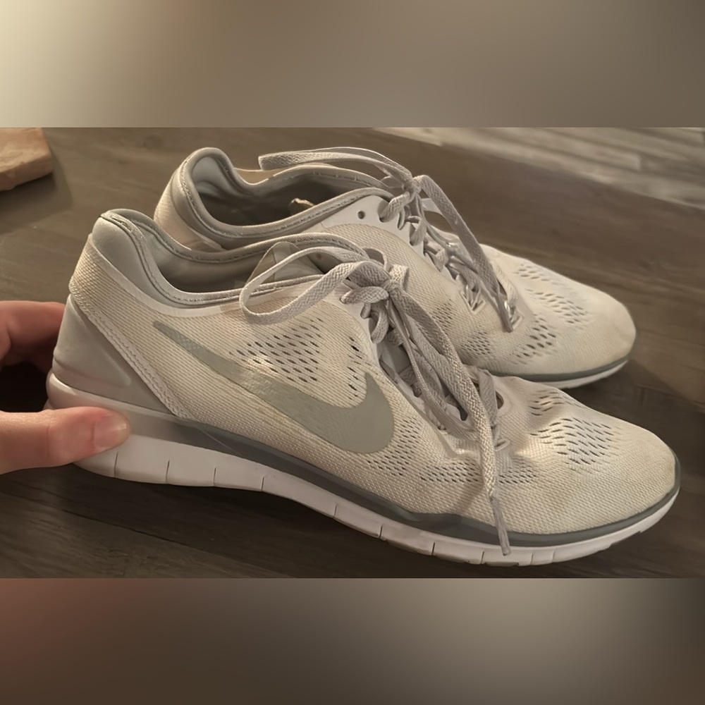 Nike shoes